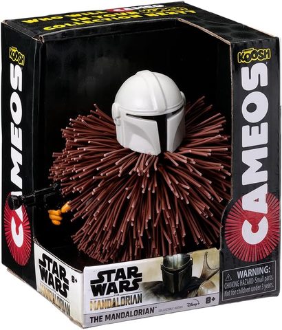 Koosh Cameos The Mandalorian with silver helmet